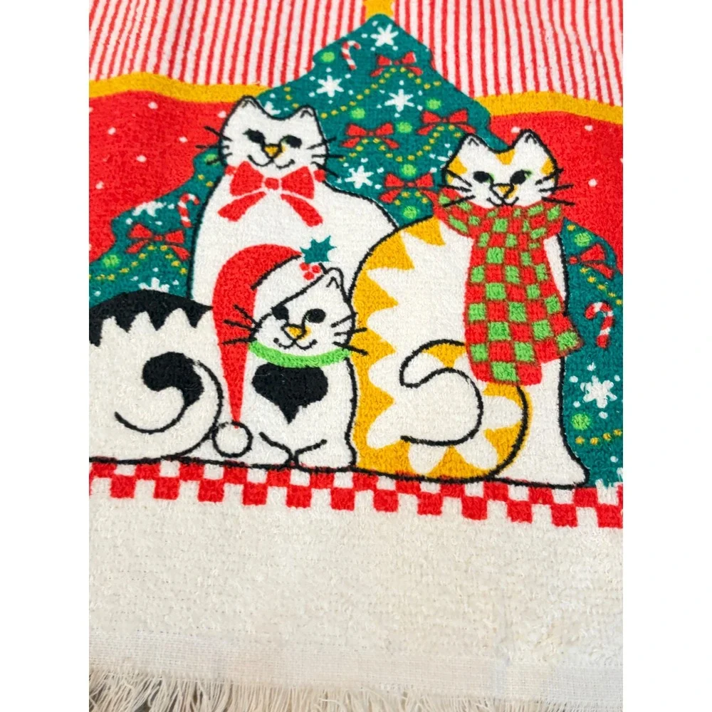 Vintage Cannon Christmas Cats Hand Towel Holiday Fringe Red White Green 16x25